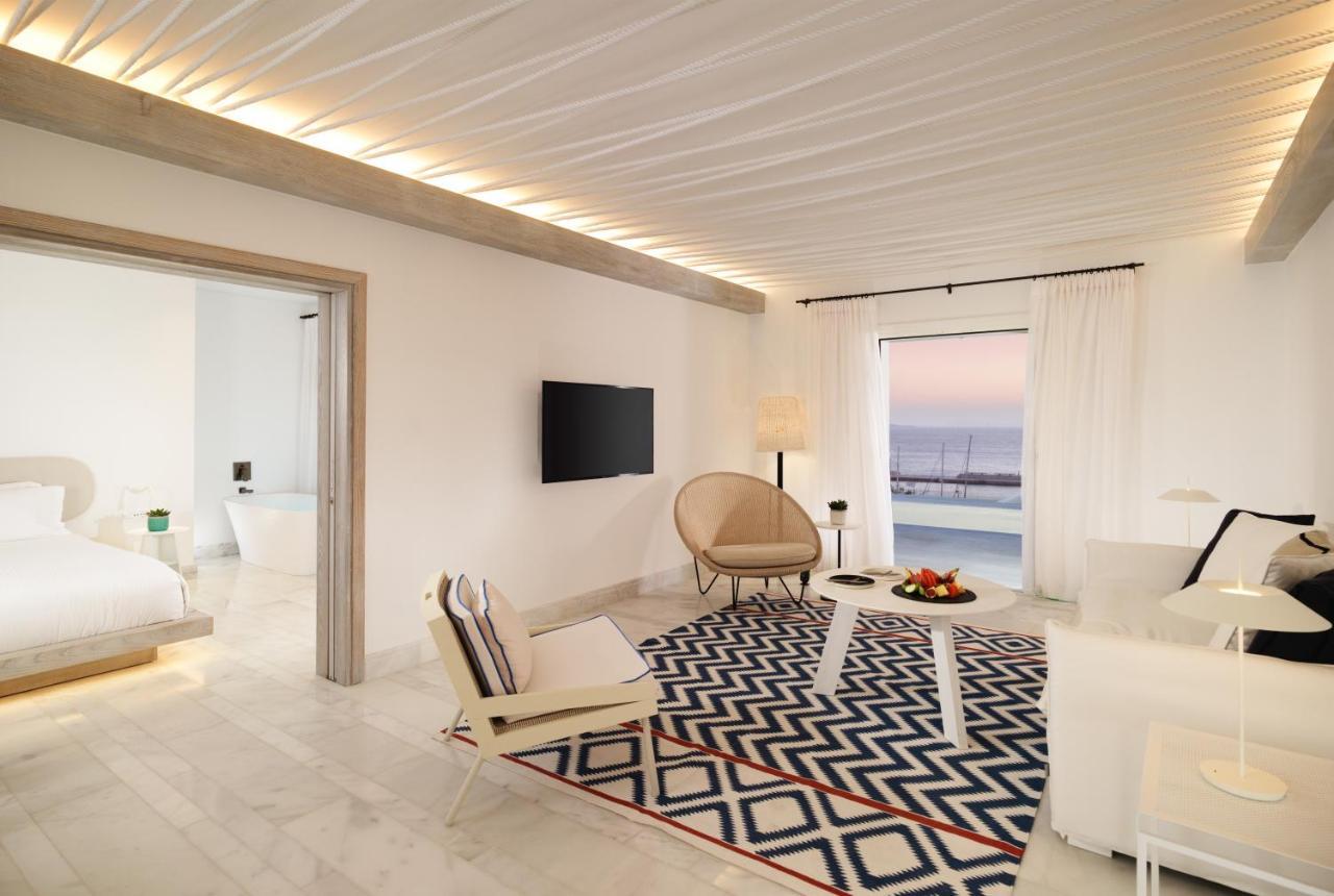 Signature 1 Bedroom Spa Pool Suite